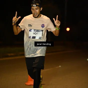 Runner Photo 7731455