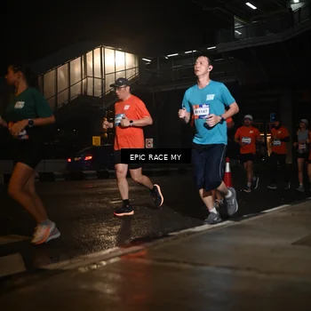 Runner Photo 7731473