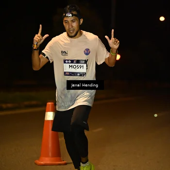 Runner Photo 7731474