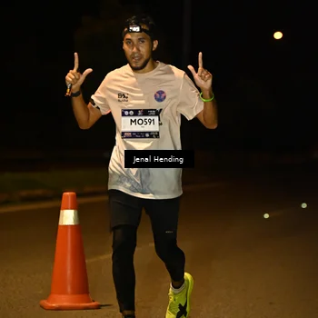Runner Photo 7731475