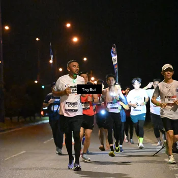 Runner Photo 7731477