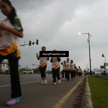 Runner Photo 7731485