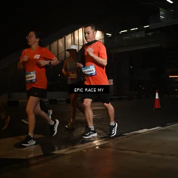 Runner Photo 7731506