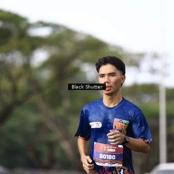 Runner Photo 7731508
