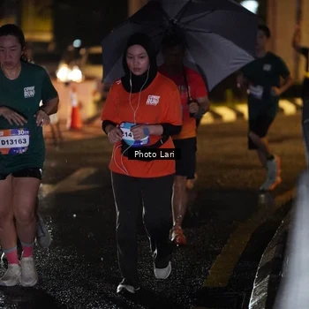 Runner Photo 7731521