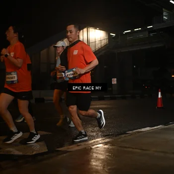 Runner Photo 7731540