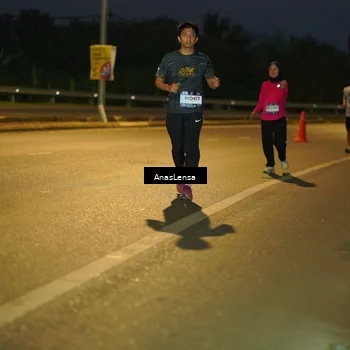Runner Photo 7731547