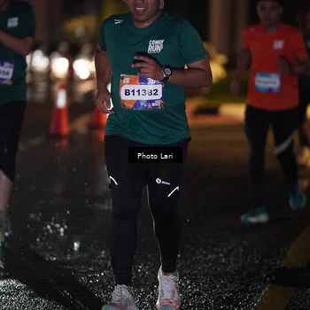 Runner Photo 7731570
