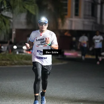 Runner Photo 7731576