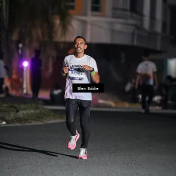Runner Photo 7731579