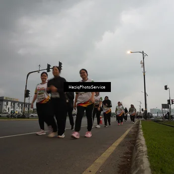 Runner Photo 7731598