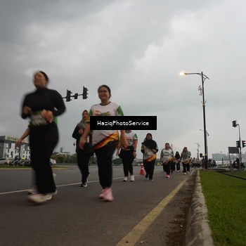 Runner Photo 7731611