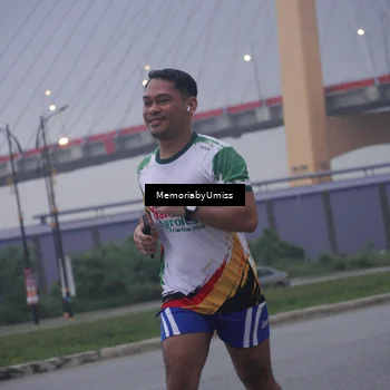 Runner Photo 7731634