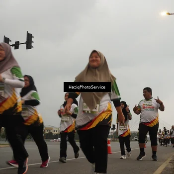 Runner Photo 7731684