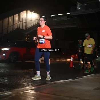 Runner Photo 7731708