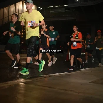 Runner Photo 7731709
