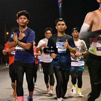 Runner Photo 7731726