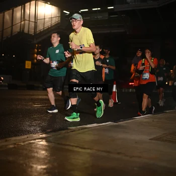 Runner Photo 7731728
