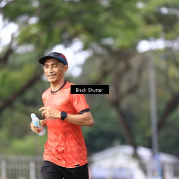 Runner Photo 7731741