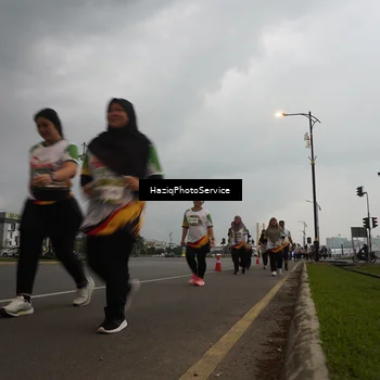 Runner Photo 7731742