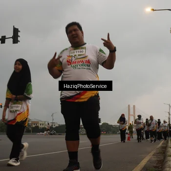 Runner Photo 7731752
