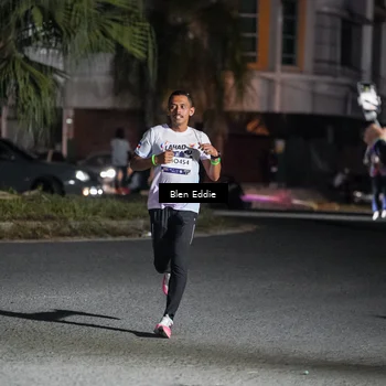Runner Photo 7731781