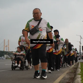 Runner Photo 7731783