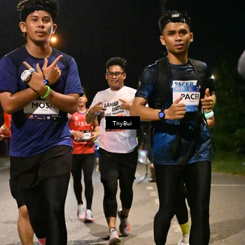 Runner Photo 7731838