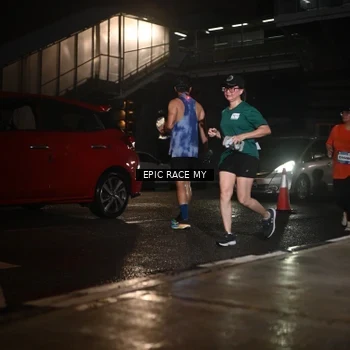 Runner Photo 7731841
