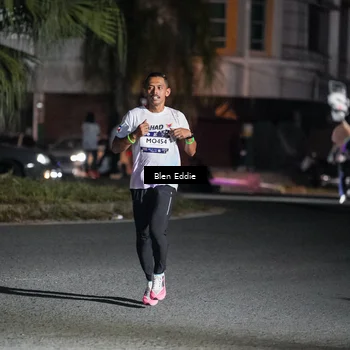 Runner Photo 7731876