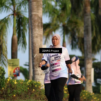 Runner Photo 7731880
