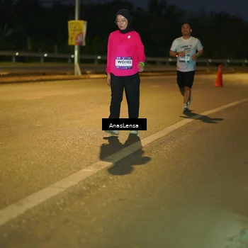 Runner Photo 7731881