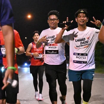 Runner Photo 7731885