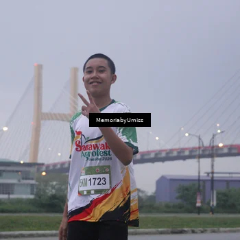 Runner Photo 7731891