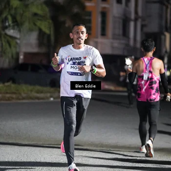 Runner Photo 7731909