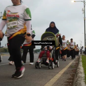 Runner Photo 7731918