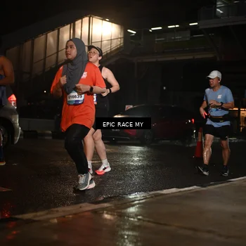 Runner Photo 7731934