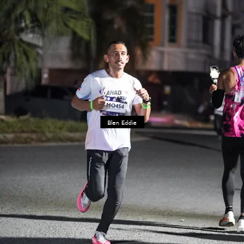 Runner Photo 7731935