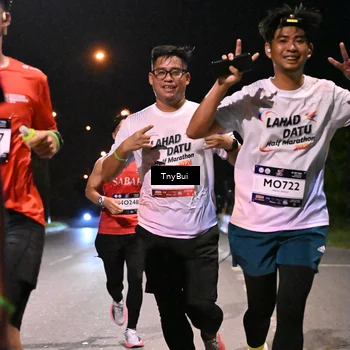 Runner Photo 7731943
