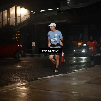 Runner Photo 7731951
