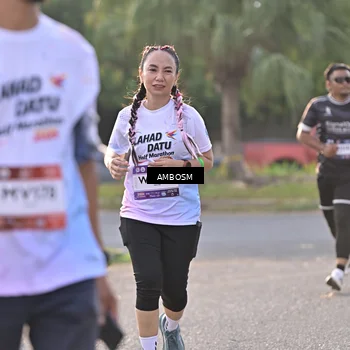 Runner Photo 7731957
