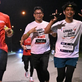 Runner Photo 7731966