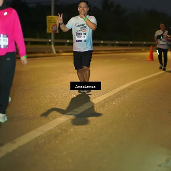 Runner Photo 7731984