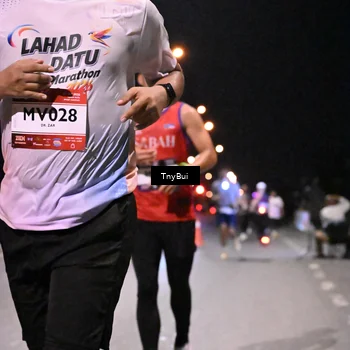 Runner Photo 7732005