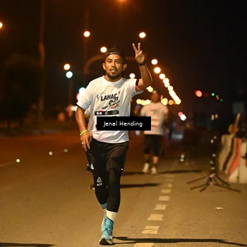 Runner Photo 7732009