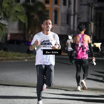 Runner Photo 7732010