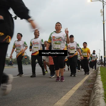 Runner Photo 7732019