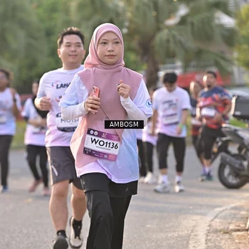 Runner Photo 7732074