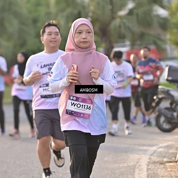 Runner Photo 7732080