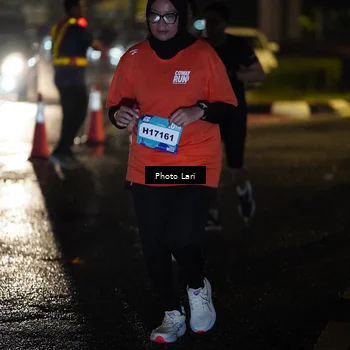 Runner Photo 7732085